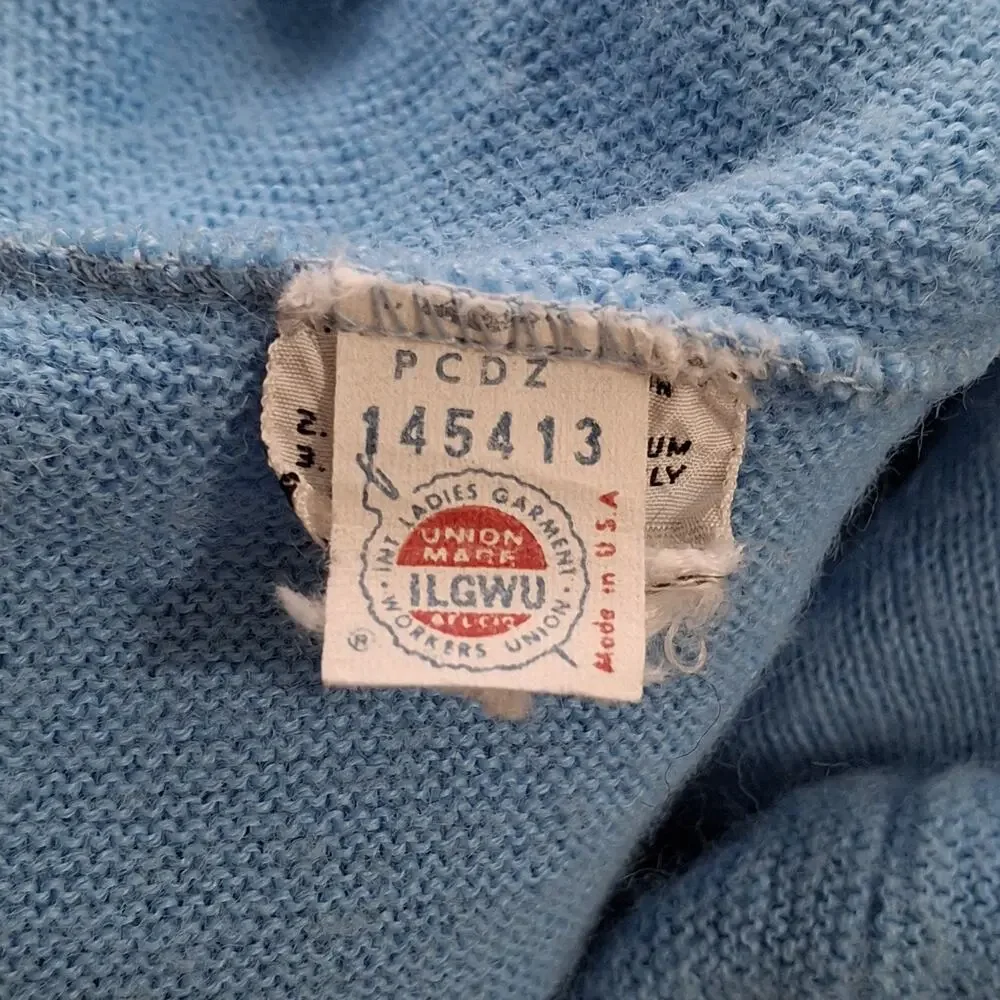 Vtg 70’s Izod Lacoste Men’s L Cardigan Sky Blue Sweater USA Button Kurt Cobain